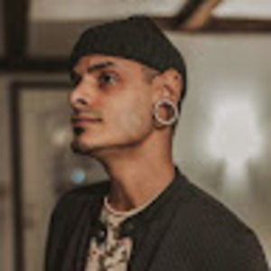 Meet your Posher, Chris